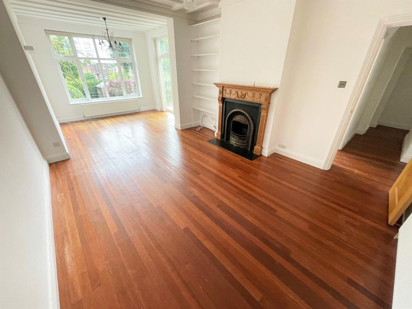 Parkside, Mill Hill